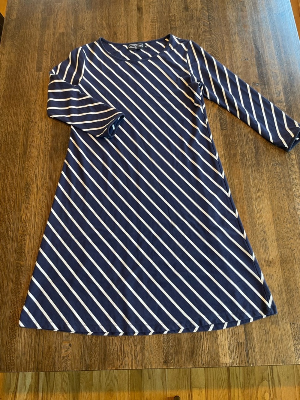 Duffield Lane Navy White Stripe Tshirt Dress Classic Southern Size Medium